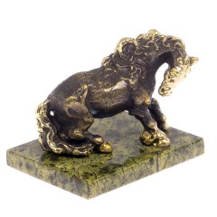 Бронзовая статуэтка «Лошадка тяжеловоз» для новогоднего интерьера — символ 2026 года