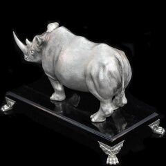Подарочная статуэтка «Белый носорог» с серебрением в подарок руководителю
