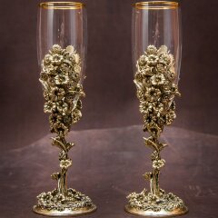 Пара подарочных бокалов для вина «Цветущий сад» с художественным оформлением