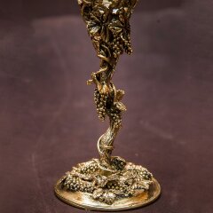 Пара подарочных бокалов для вина «Цветущий сад» с художественным оформлением