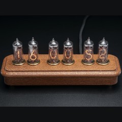 Ретро часы ламповые «Восток-4» на газоразрядных индикаторах из ценных пород дерева