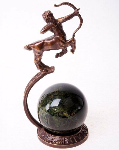 Статуэтка знака зодиака «Стрелец»