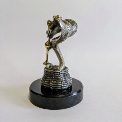 Бронзовая статуэтка «Змей весельчак» в подарок коллекционеру