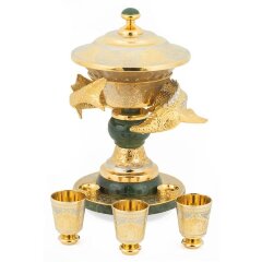 Позолоченная икорница «Осётр на нефрите»