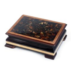 Деревянная шкатулка «Герб России» с натуральным янтарём