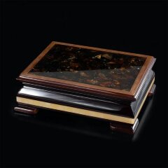 Деревянная шкатулка «Герб России» с натуральным янтарём