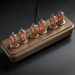 Ретро часы на индикаторных лампах «Восток-4» из массива дерева (американский орех)