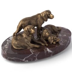 Скульптурная композиция «Охотничьи собаки»