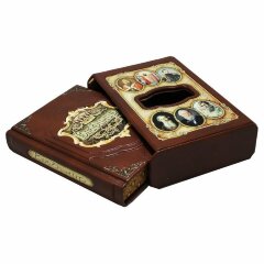 Украшенная книга «Владимир»