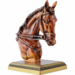 Резной бюст «Конь» из массива дерева — модели военных лошадей