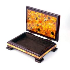 Деревянная шкатулка «Осень» с мозаикой из натурального янтаря