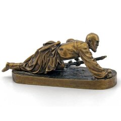 Бронзовая статуэтка «Черкес в засаде» в подарок коллекционеру