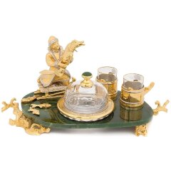 Позолоченная икорница «Емеля» (нефрит) с двумя рюмками