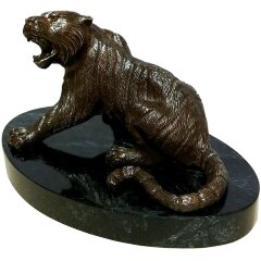 Бронзовая фигурка «Тигр» — как новогодний сувенир и символ 2022 года