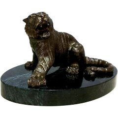 Бронзовая фигурка «Тигр» — как новогодний сувенир и символ 2022 года