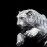 Серебряная фигурка «Тигр» на вулканическом камне обсидиан купить с доставкой по России