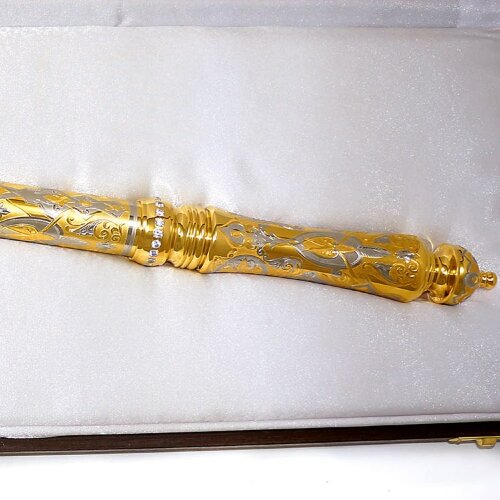 Подарочный топор «Схватка» из дамасской стали