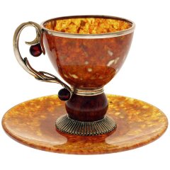 Чайная чашка из янтаря «Саламандра»