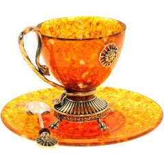 Чайная чашка из янтаря «Цезарь»
