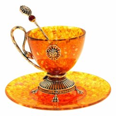 Чайная чашка из янтаря «Цезарь»