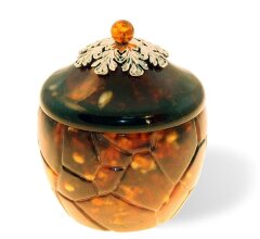 Шкатулка из янтаря «Жёлудь»