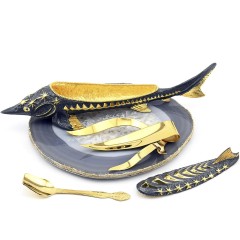 Красивая икорница «Царская рыба» на агате станет стильным украшением стола