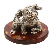 Сувенир «Весёлый щенок» на янтаре