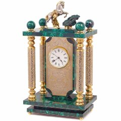 Интерьерные часы «Конь с попоной» (малахит)