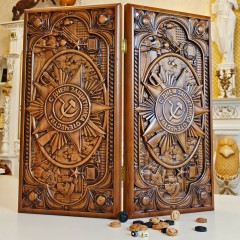 Резные нарды ручной работы «День защитника отечества» — оригинальный подарок мужчине на 23 февраля