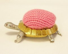 Подарочная игольница «Черепаха»