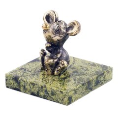 Бронзовая статуэтка «Мышка с сыром»