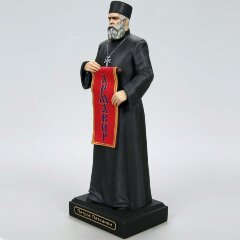 Сувенирная фигурка «Петрос Патканян со свитком» из искусственного камня