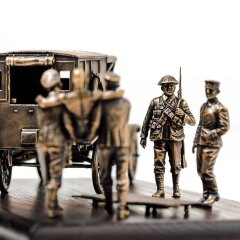 Масштабная диорама «Санитарный автомобиль Форд 1918»