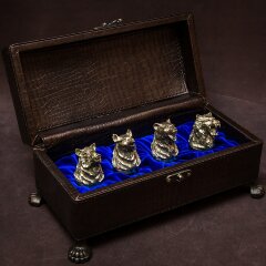 Коричневая шкатулка «Русский лес» с рюмками перевёртышами (4 шт)