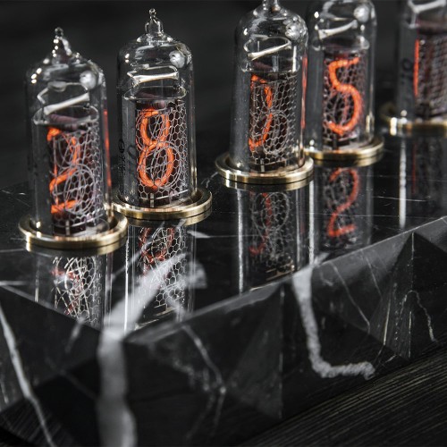 Интерьерные часы тёплого свечения «BLACK» (неоновая лампа ИН-14)