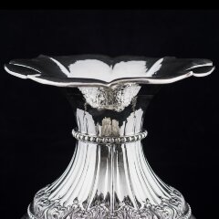 Эксклюзивная серебряная ваза «FLORA» в единственном экземпляре в мире