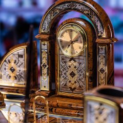 Настольный набор «Золотой орёл» с офисными принадлежностями из обсидиана