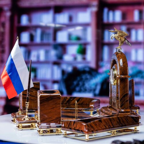 Настольный набор «Золотой орёл» с офисными принадлежностями из обсидиана