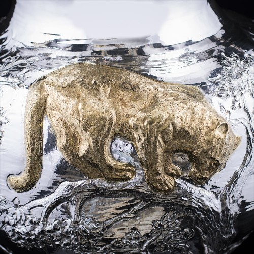 Эксклюзивная серебряная ваза «LEOPARD» в единственном экземпляре в мире