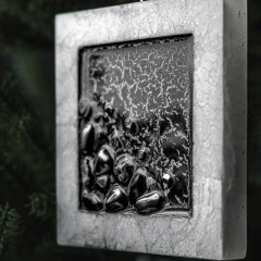 Ёлочная игрушка «Чёрный квадрат» — стильное украшение для новогодней ёлки