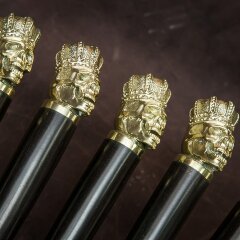 Подарочные шампуры «Череп» с деревянной рукоятью