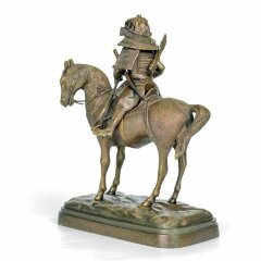 Скульптурная статуэтка «Самурай на лошади» в подарок мужчине