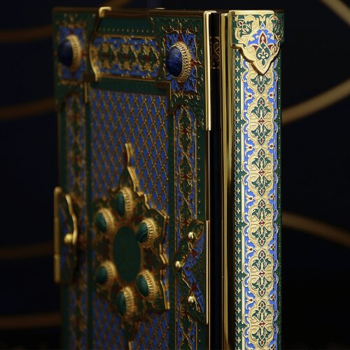 Подарочная книга коран «МАЛАХИТ» в подарок верующему мусульманину