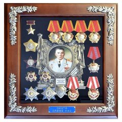 Настенное панно «ВДВ Маргелов В.Ф.» с наградными значками и медалями СССР