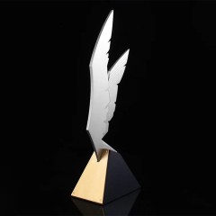 Статуэтка наградная «Крылья успеха» с нанесением фирменной символики
