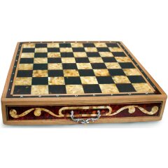 Подарочные шахматы из янтаря «Эксклюзив» с фигурами