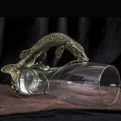 Подарочный бокал для пива «Щука» с художественной фигуркой