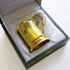 Пивная кружка «Золотая» в каталоге стильные подарки на день защитника Отечества