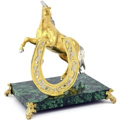 Сувенирная подкова оберег «Лошадь на удачу» в подарок руководителю для рабочего стола