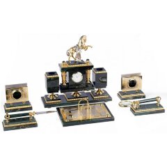 Настольный набор органайзер «Конь с попоной» из камня нефрит